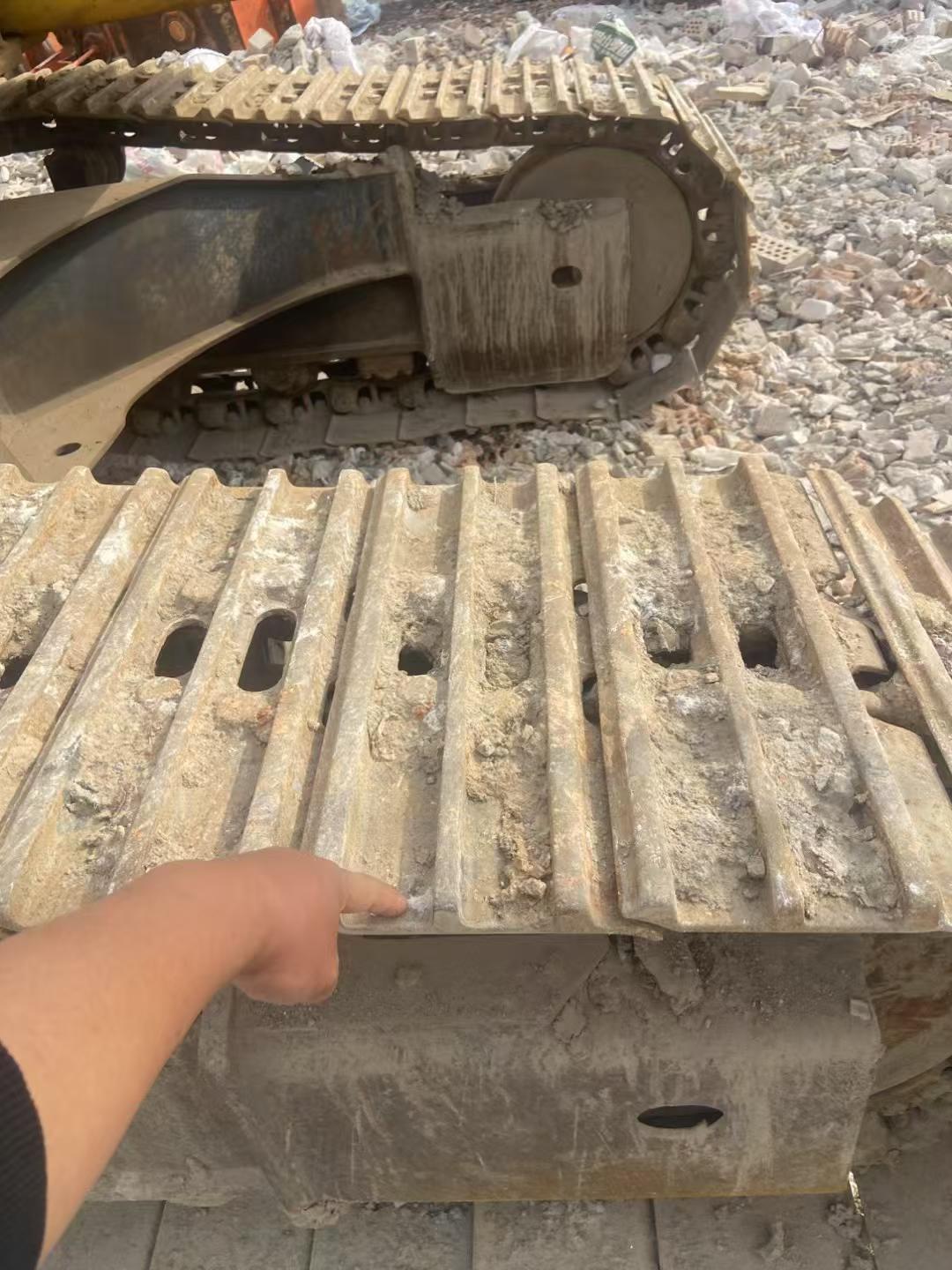 Buy Komatsu PC160-6 Used Excavator / 9