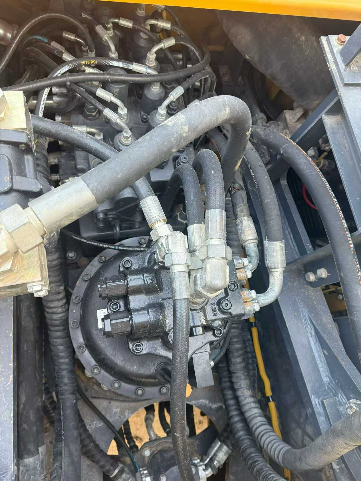 Buy XCMG XE490D Used Excavator / 5