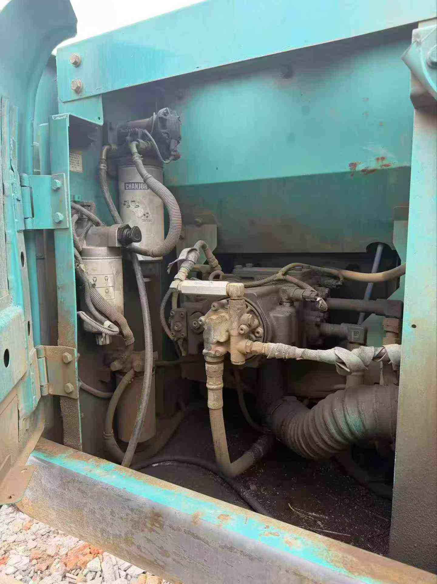 Buy Kobelco SK140LC-8 Used Excavator / 2