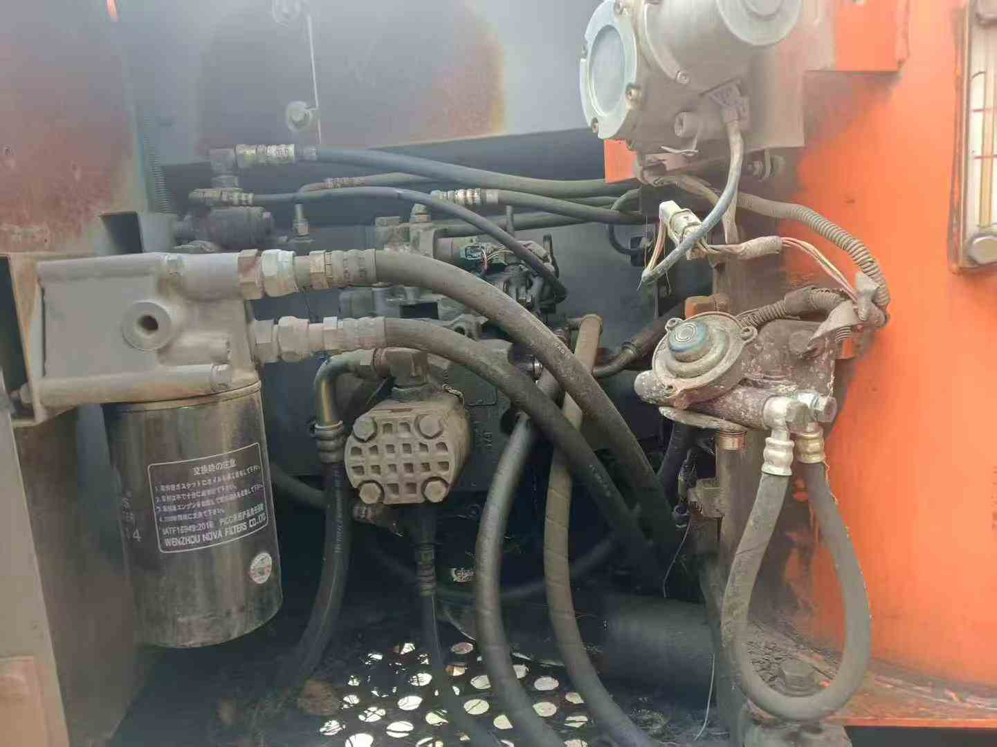 Buy Hitachi EX120-6 Used Excavator / 4