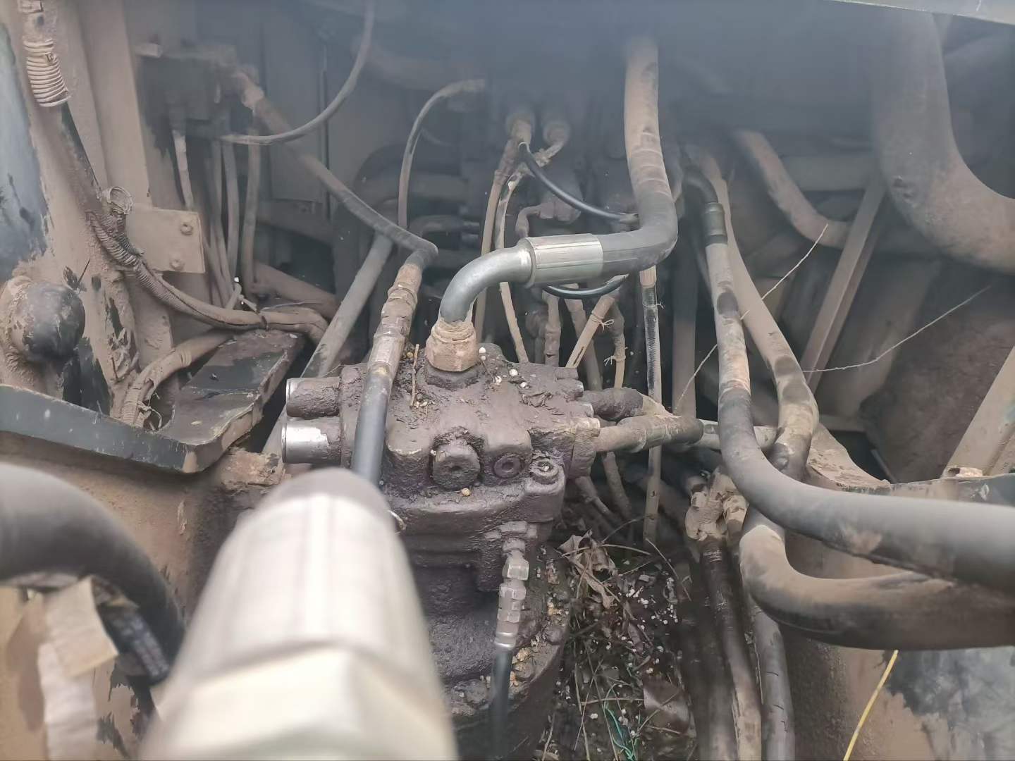 Buy Case CX210 Used Excavator / 6