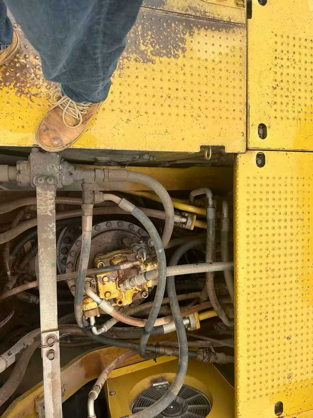 Buy Caterpillar 336E Used Excavator / 9