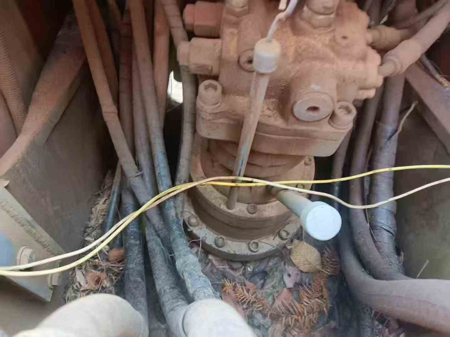 Buy Hitachi EX120-6 Used Excavator / 3