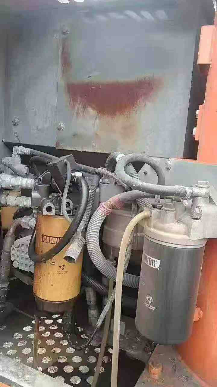 Buy Hitachi ZX120-5B Used Excavator / 2