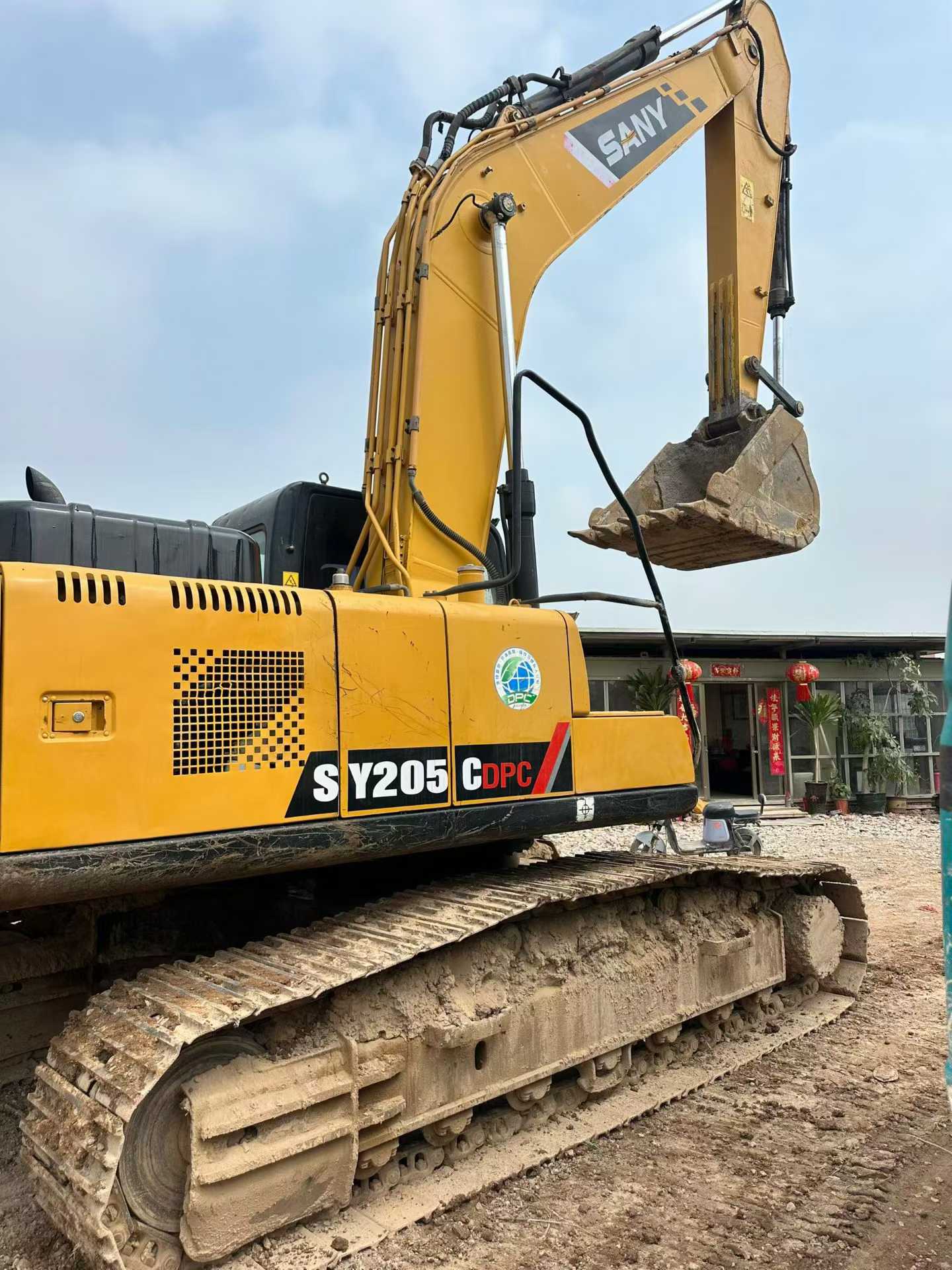 Buy Sany SY205C Used Excavator / 3