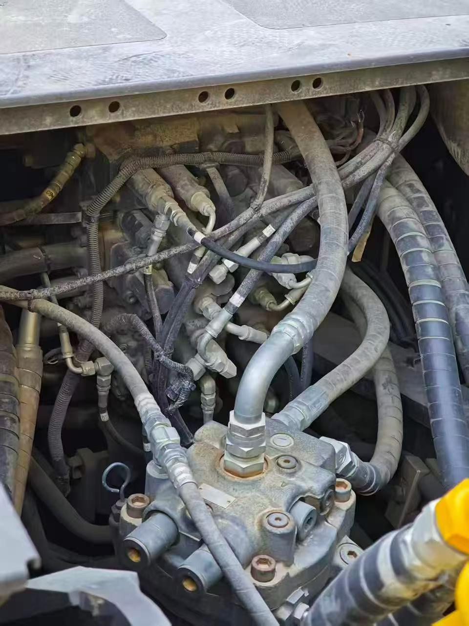 Buy Sumitomo SH210-5 Used Excavator / 3