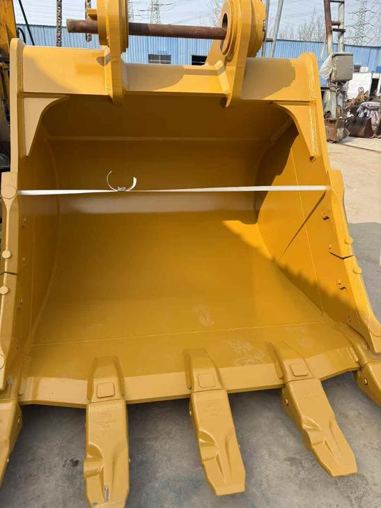 Buy Caterpillar 349E Used Excavator / 1