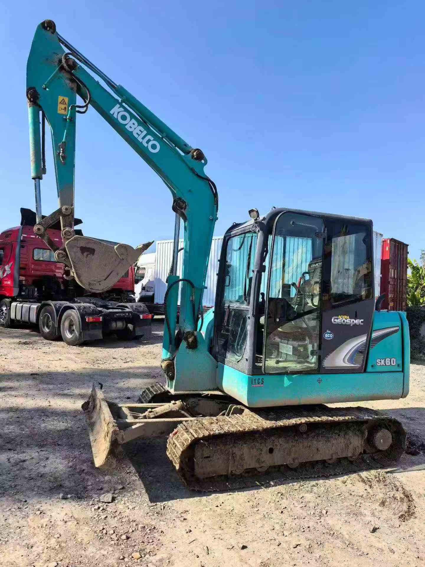 Buy Kobelco SK20SR Used Excavator / 9