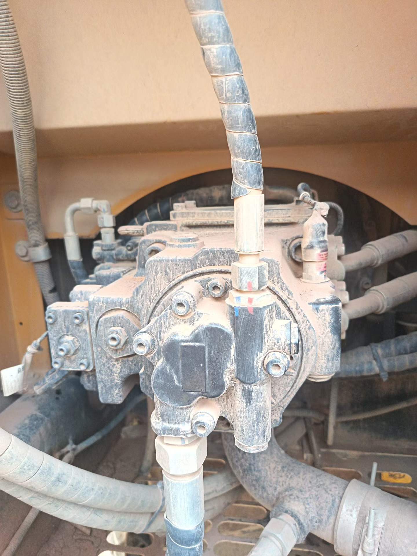 Buy Sany SY125C Used Excavator / 9