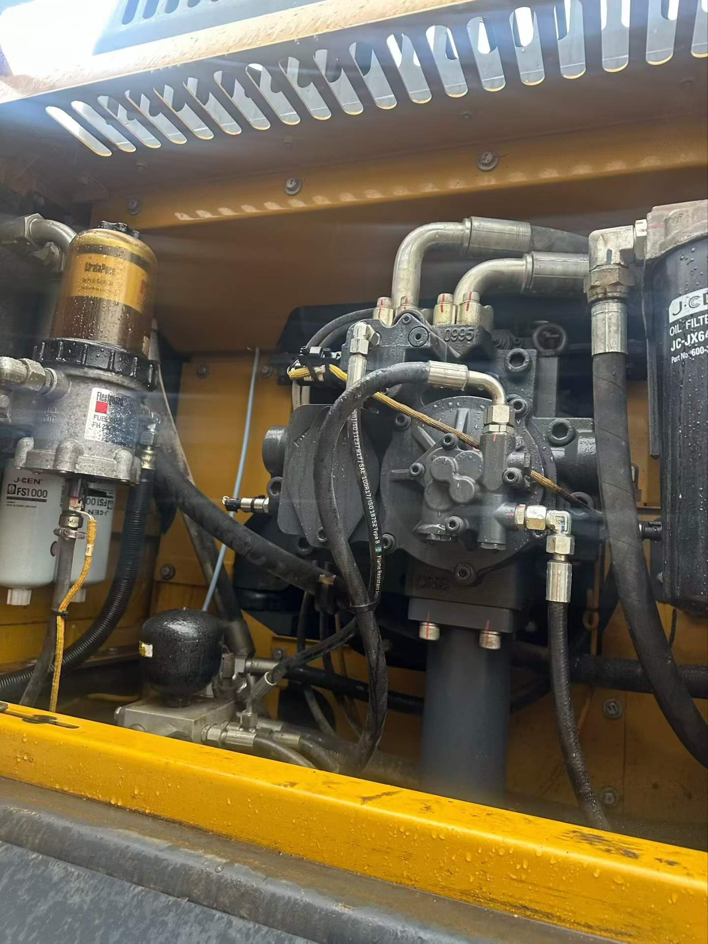 Buy XCMG XE490D Used Excavator / 6