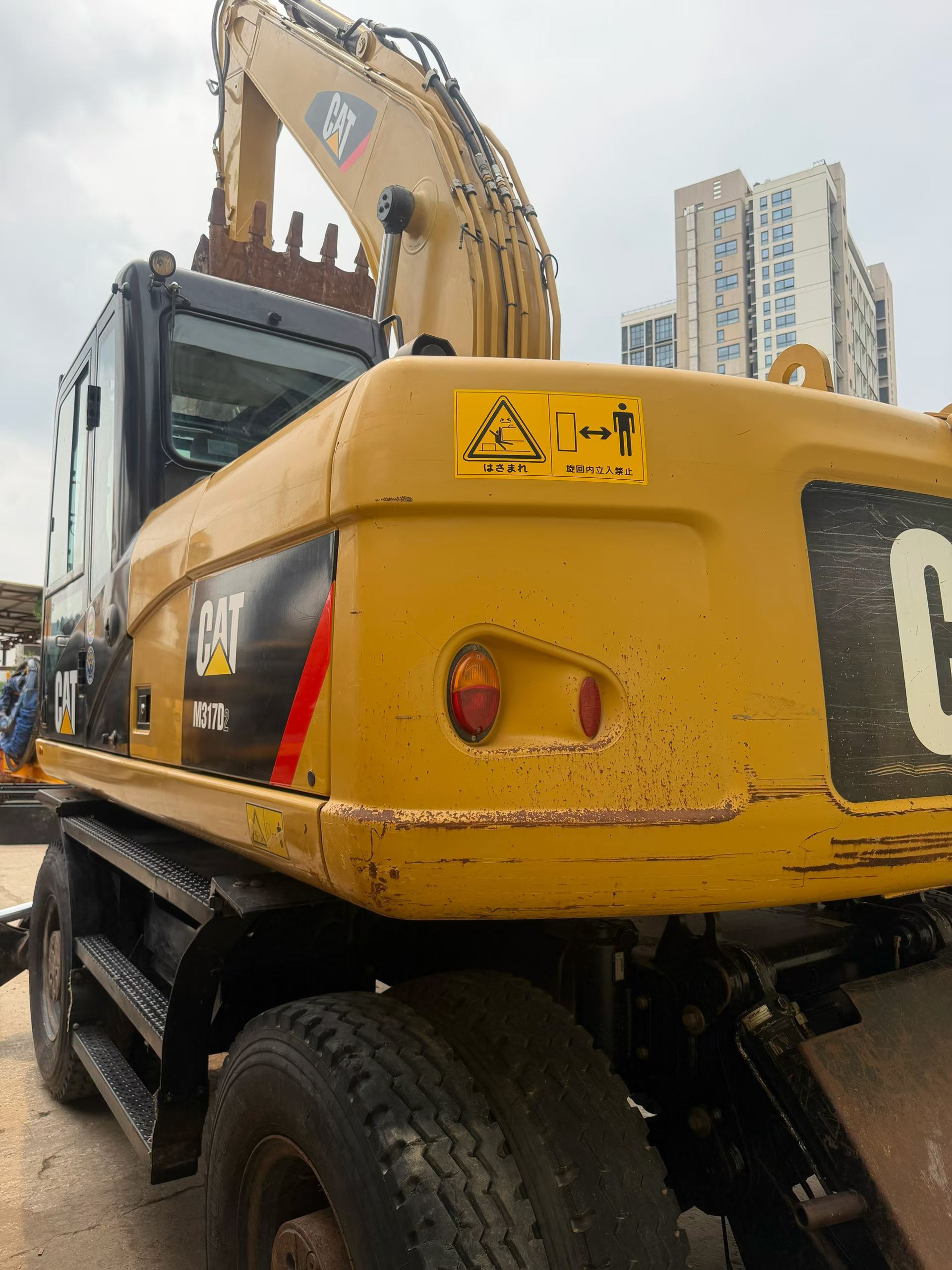 Buy Caterpillar 317 Used Excavator / 2