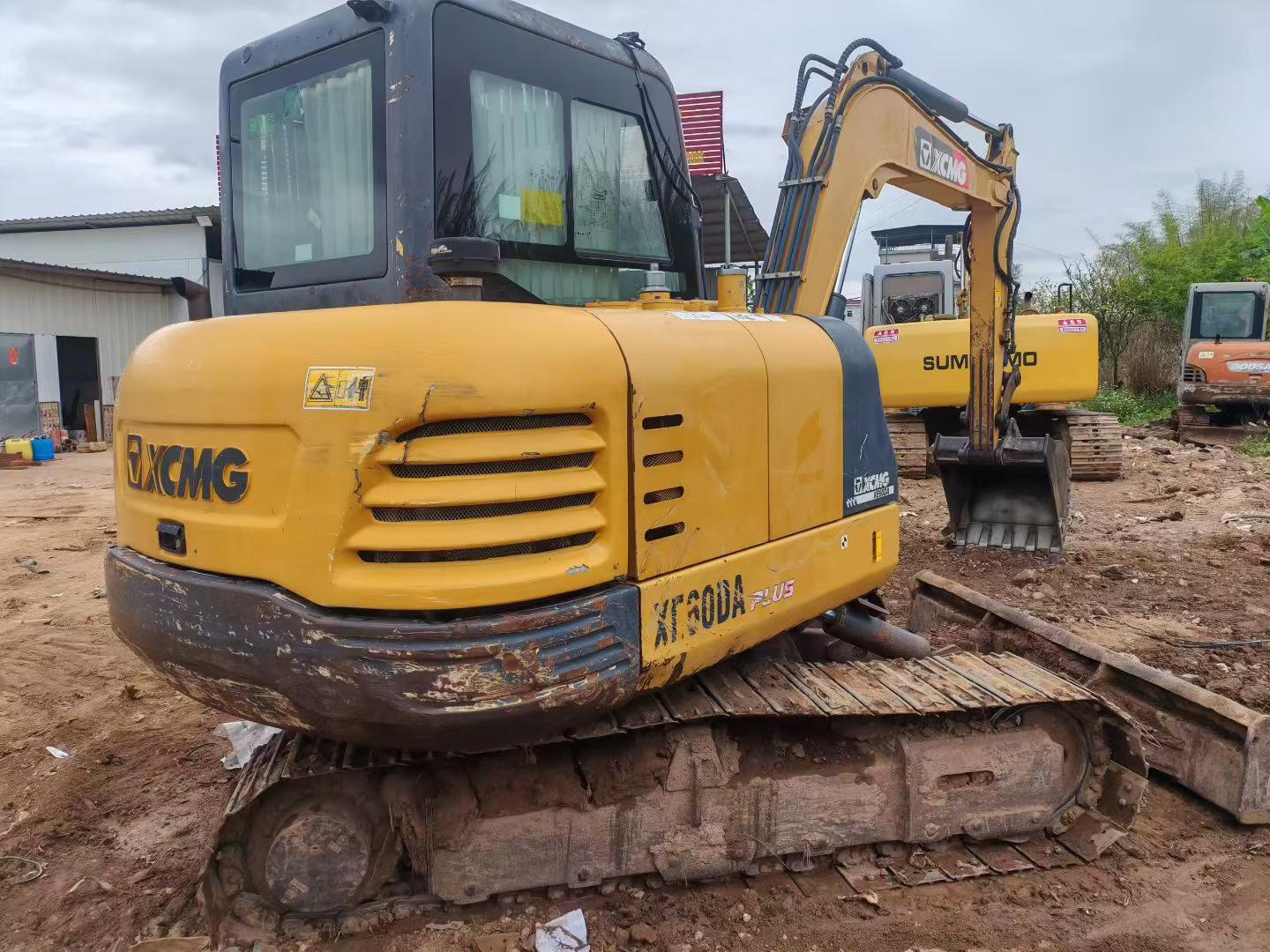 Buy XCMG XE60 Used Excavator / 2