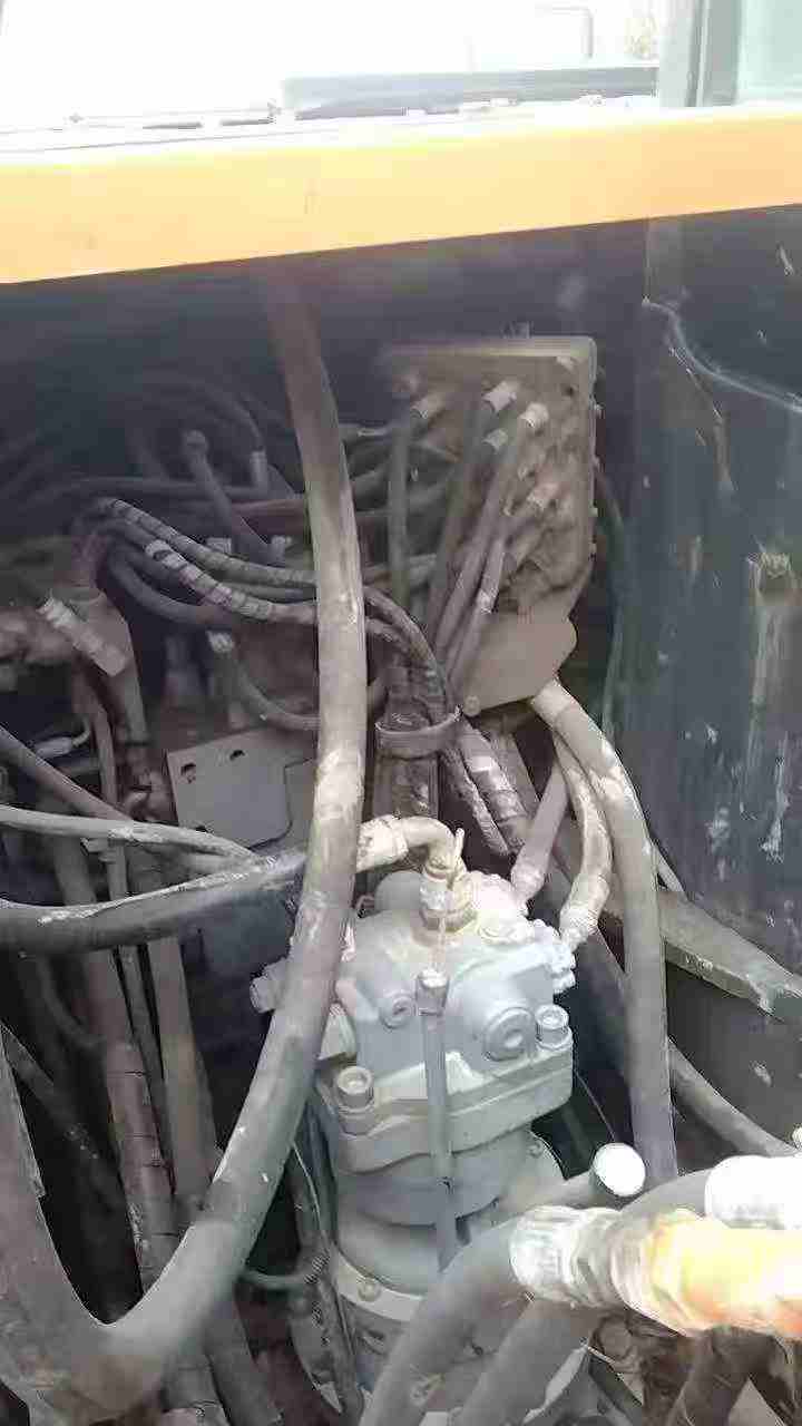 Buy Hitachi ZX120-5B Used Excavator / 8