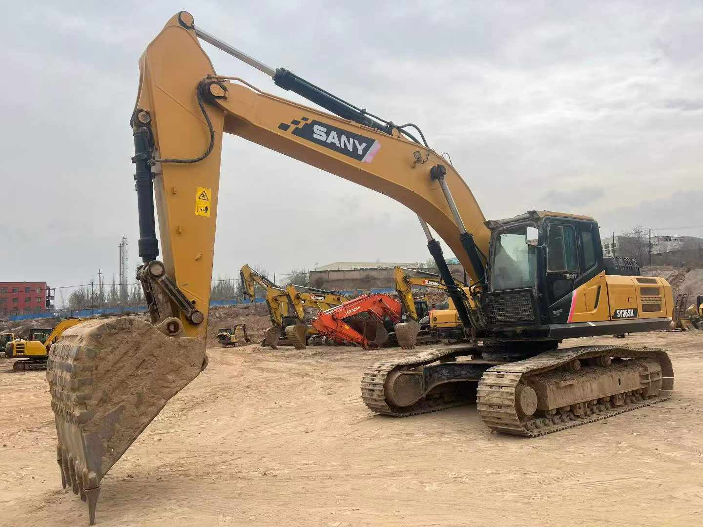 Buy Sany SY305C Used Excavator / 2