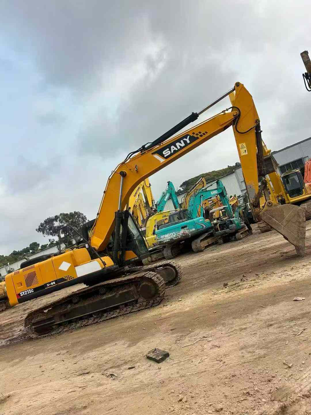 Buy Sany SY215C Used Excavator / 9