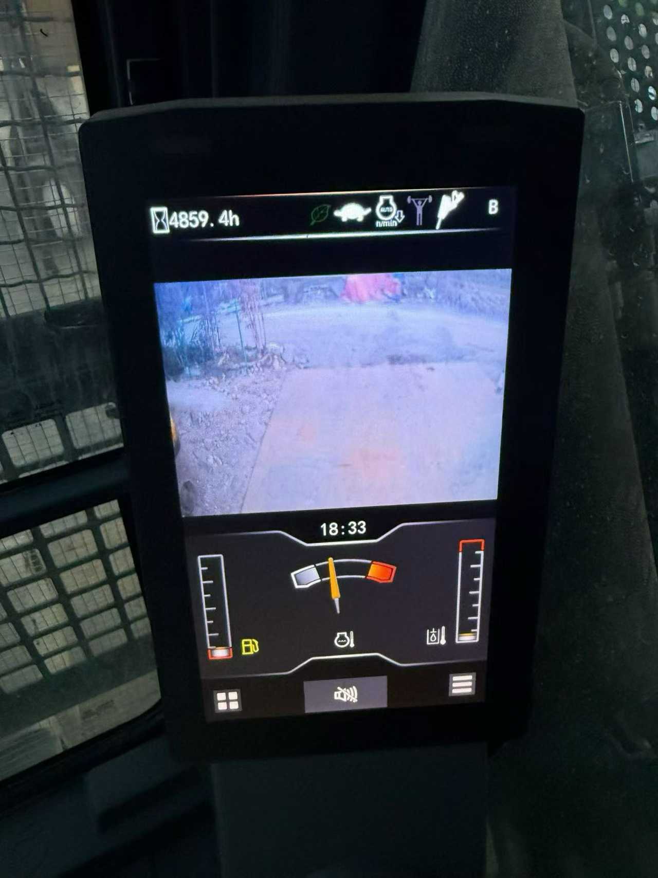 Buy XCMG LW600E Used Excavator / 4