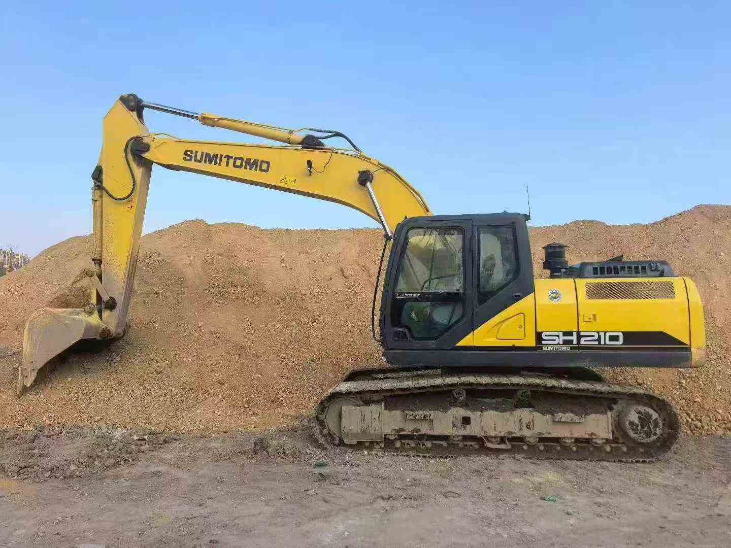 Buy Sumitomo SH210-6 Used Excavator / 2
