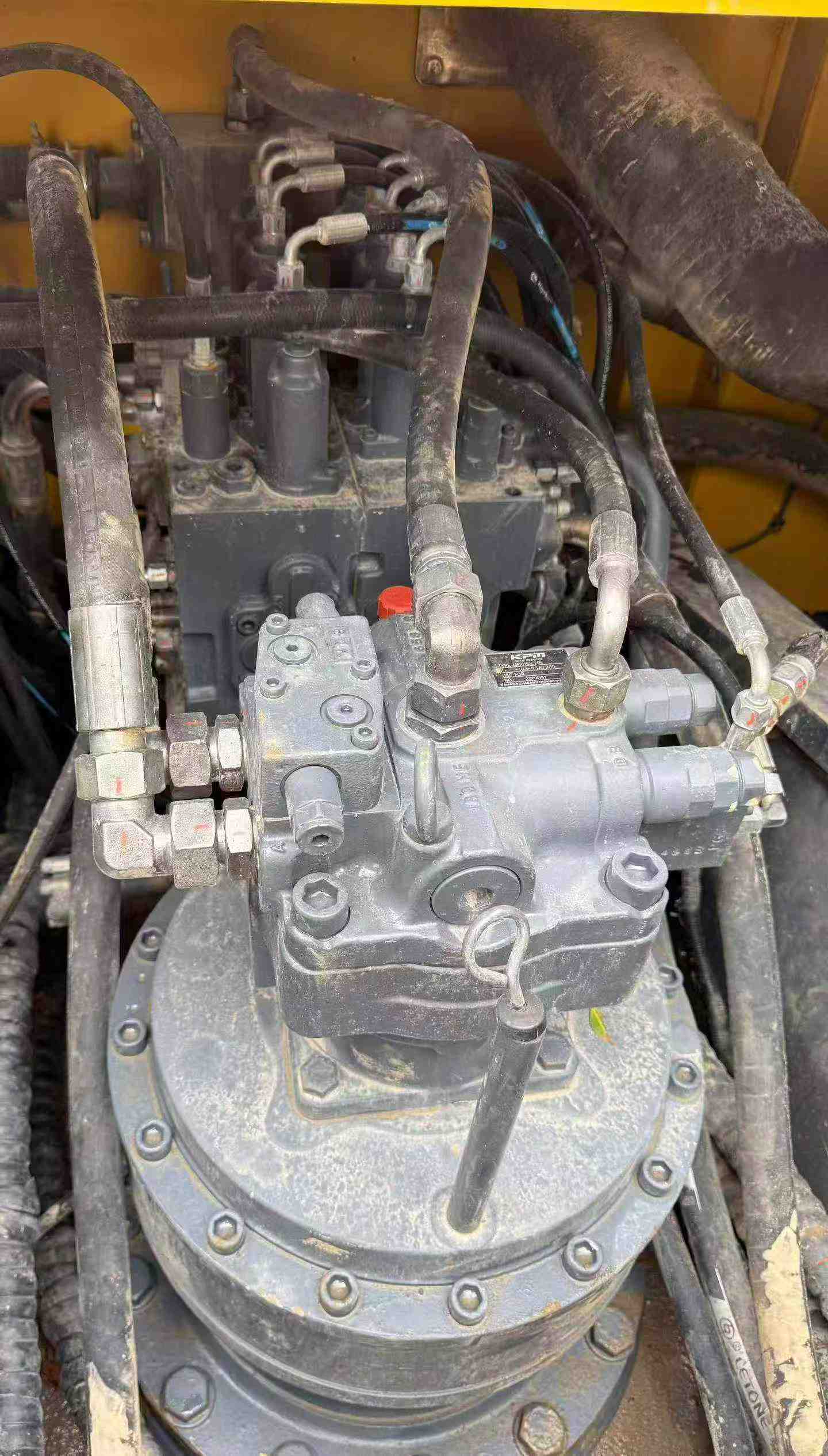 Buy XCMG XE305D Used Excavator / 4