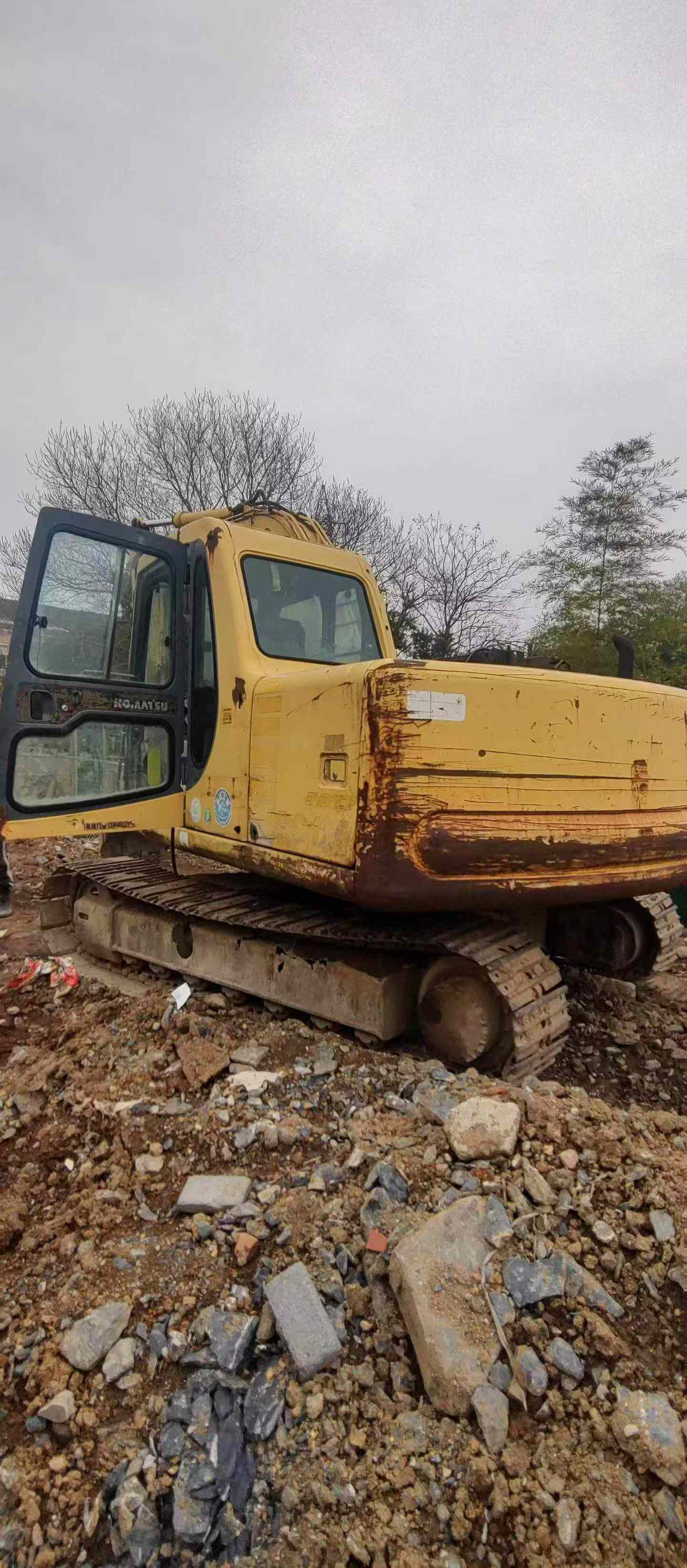 Buy Komatsu PC120-6E Used Excavator / 6