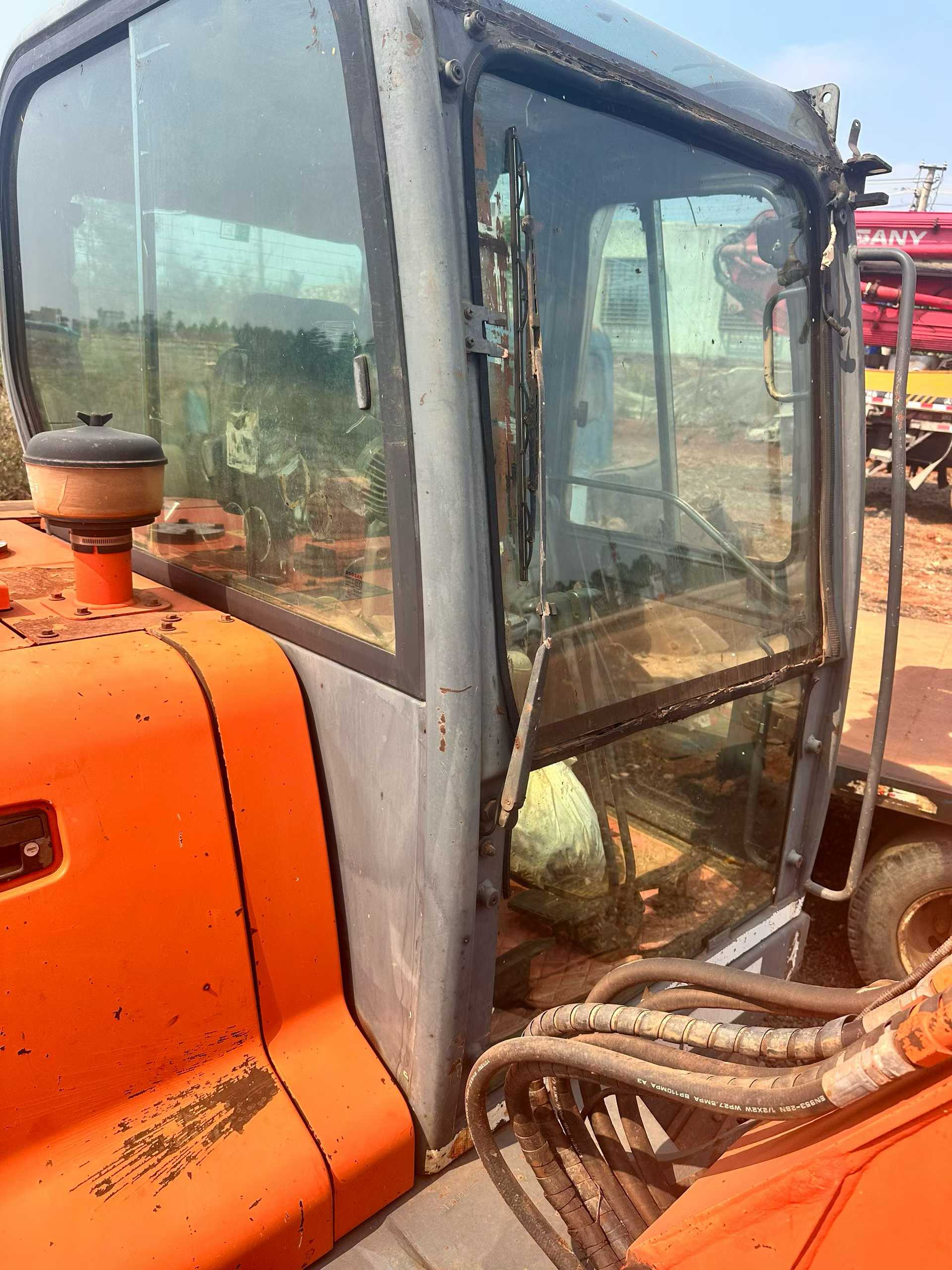Buy Doosan DX55-9C Used Excavator / 5