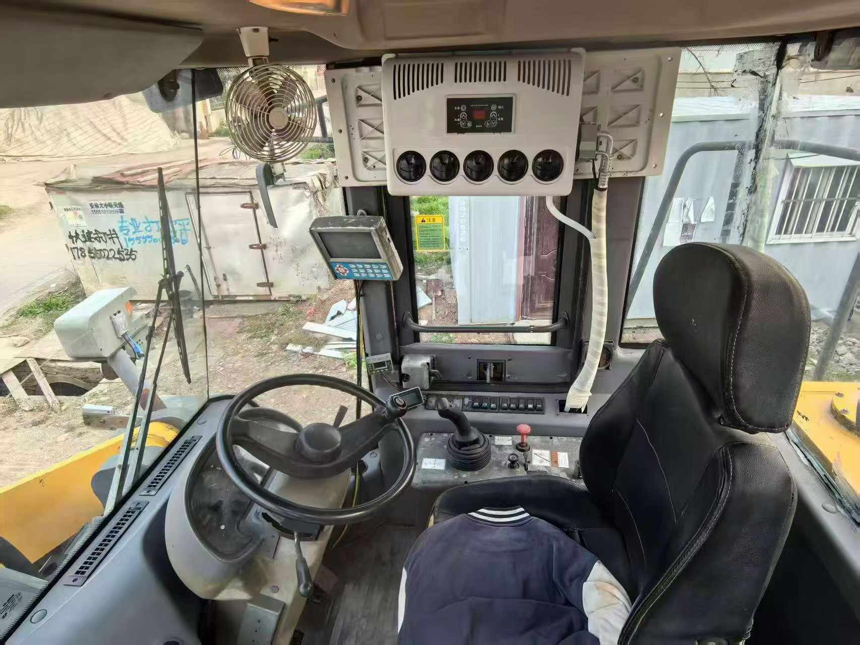 Buy SDLG L956 Used Loader / 9