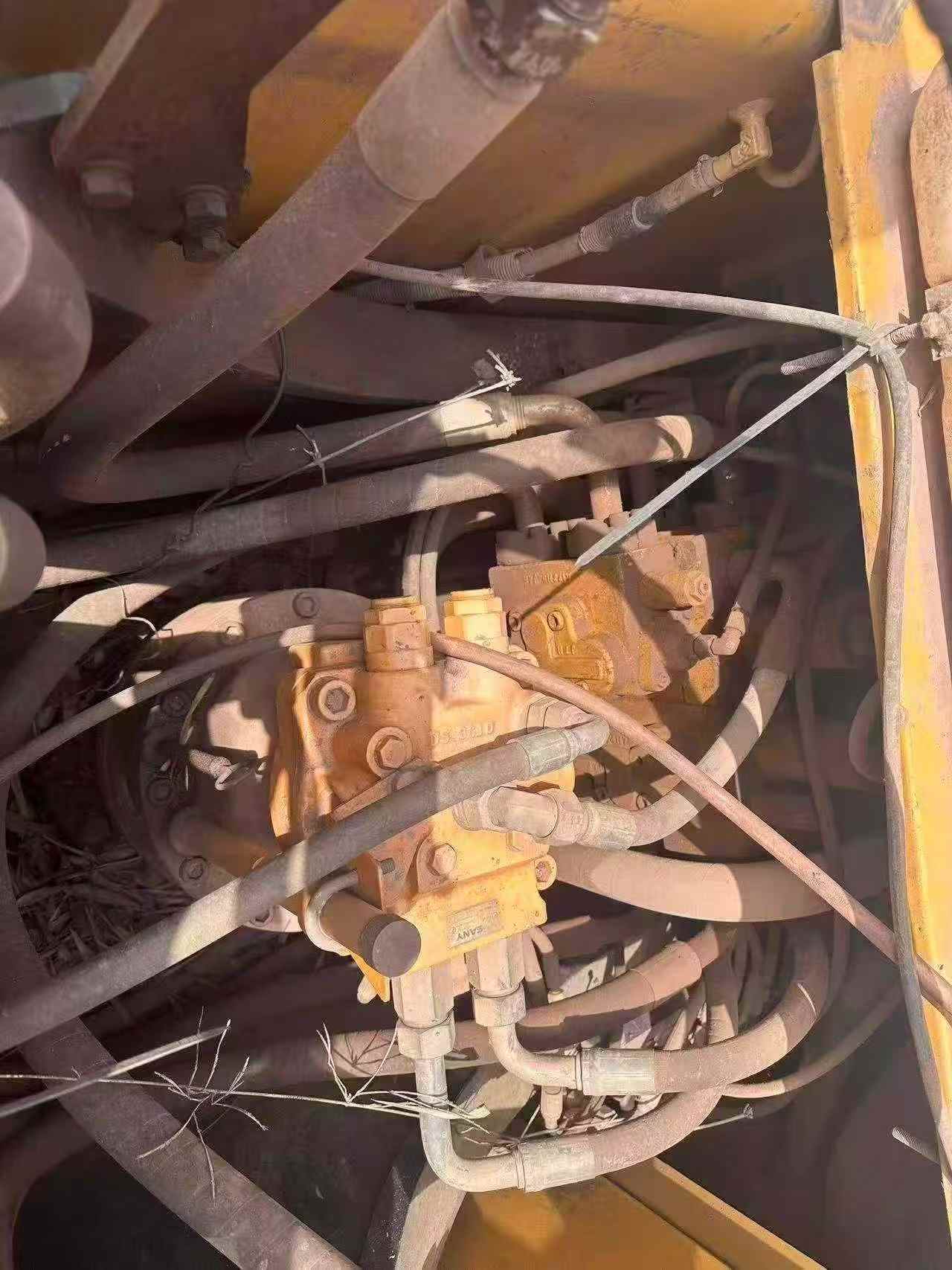 Buy Sany SY205C Used Excavator / 7