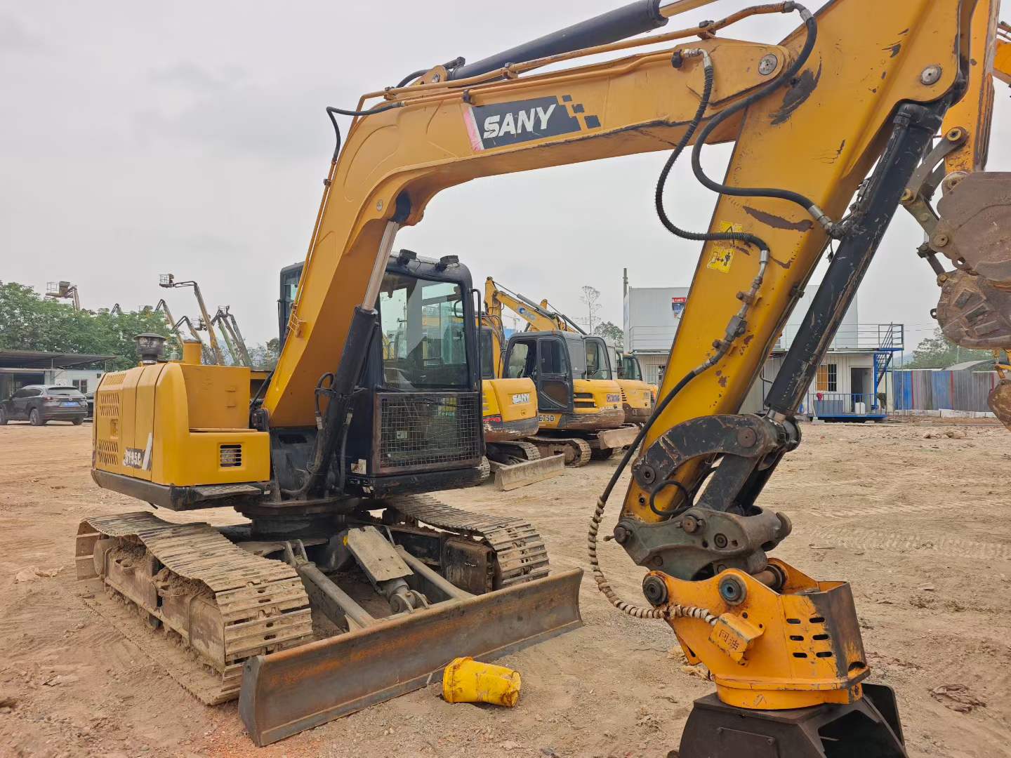 Buy Sany SY85C Used Excavator / 2