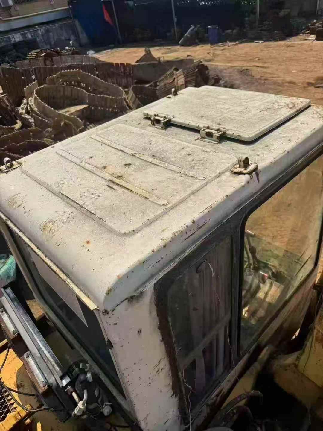 Buy Komatsu PC120-5 Used Excavator / 2