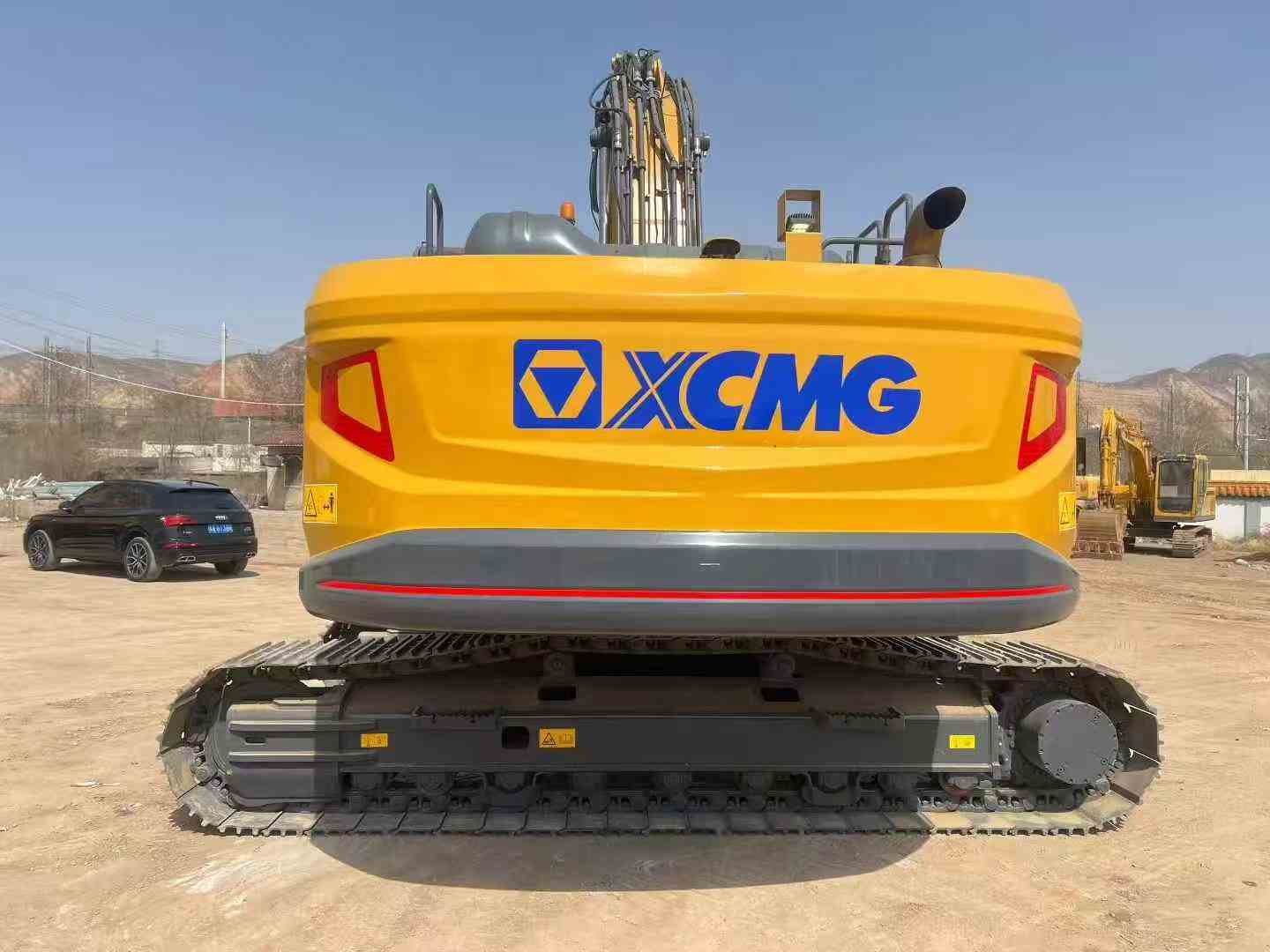 Buy XCMG XE260 Used Excavator / 5