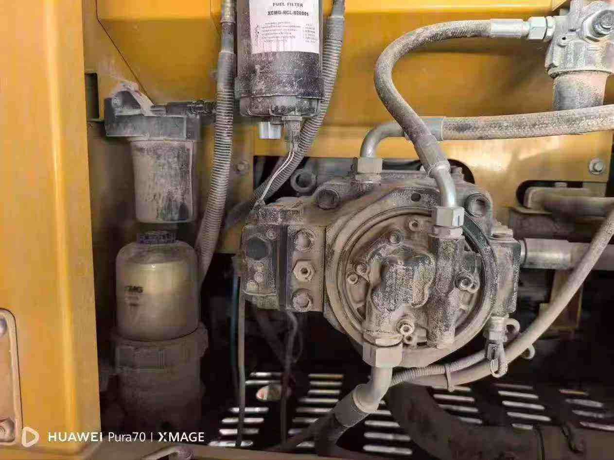 Buy XCMG XE245D Used Excavator / 5