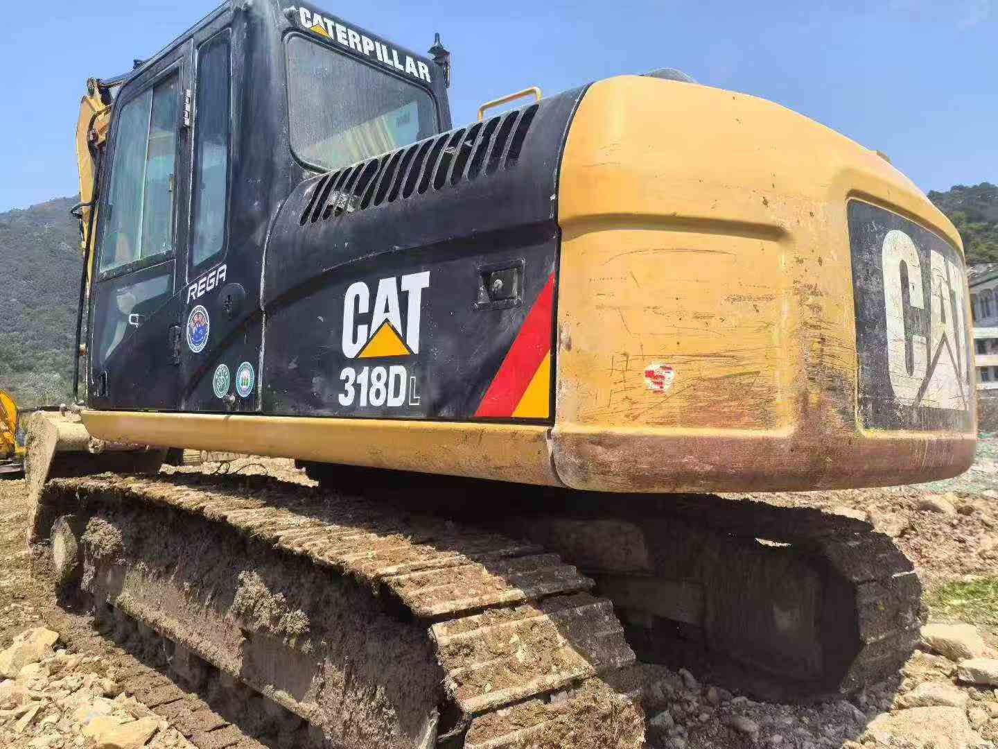 Buy Caterpillar M318 Used Excavator / 6