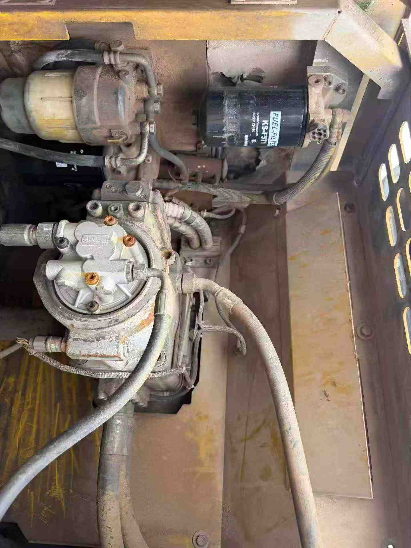 Buy Sany SY225C Used Excavator / 2