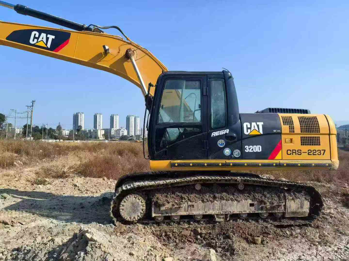 Buy Caterpillar 320A Used Excavator / 3