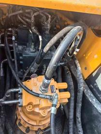 Compre Excavadora Hyundai R215-7 Usada / 3 Compre Excavadora Hyundai R215-7 Usada / 3