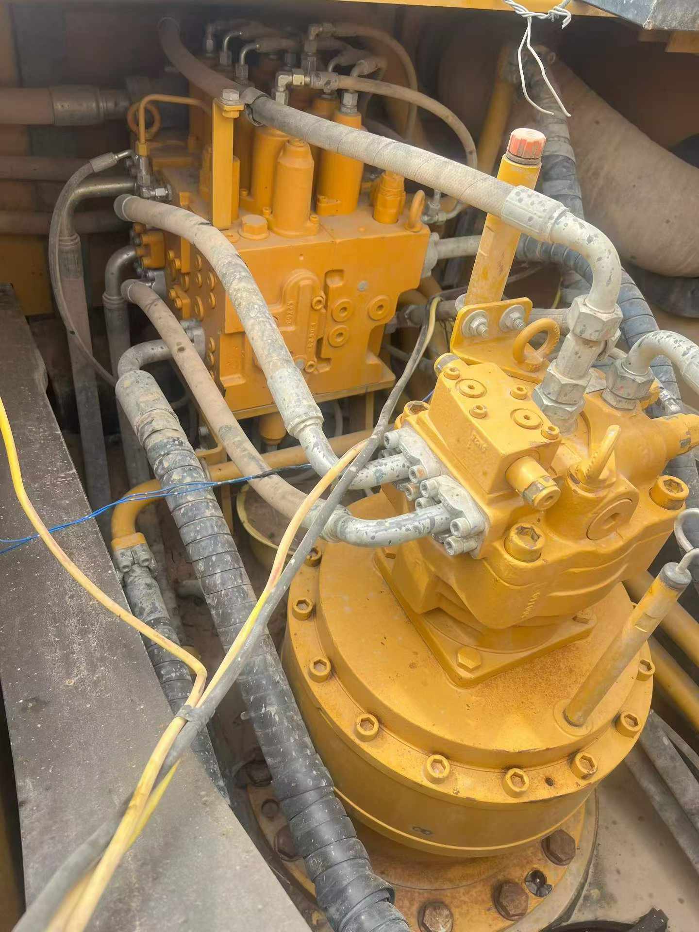 Buy Sany SY305C Used Excavator / 6