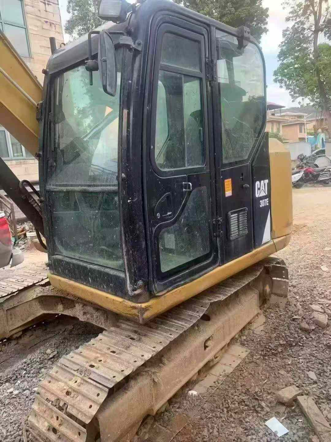 Купить Caterpillar 307B Подержанный Экскаватор