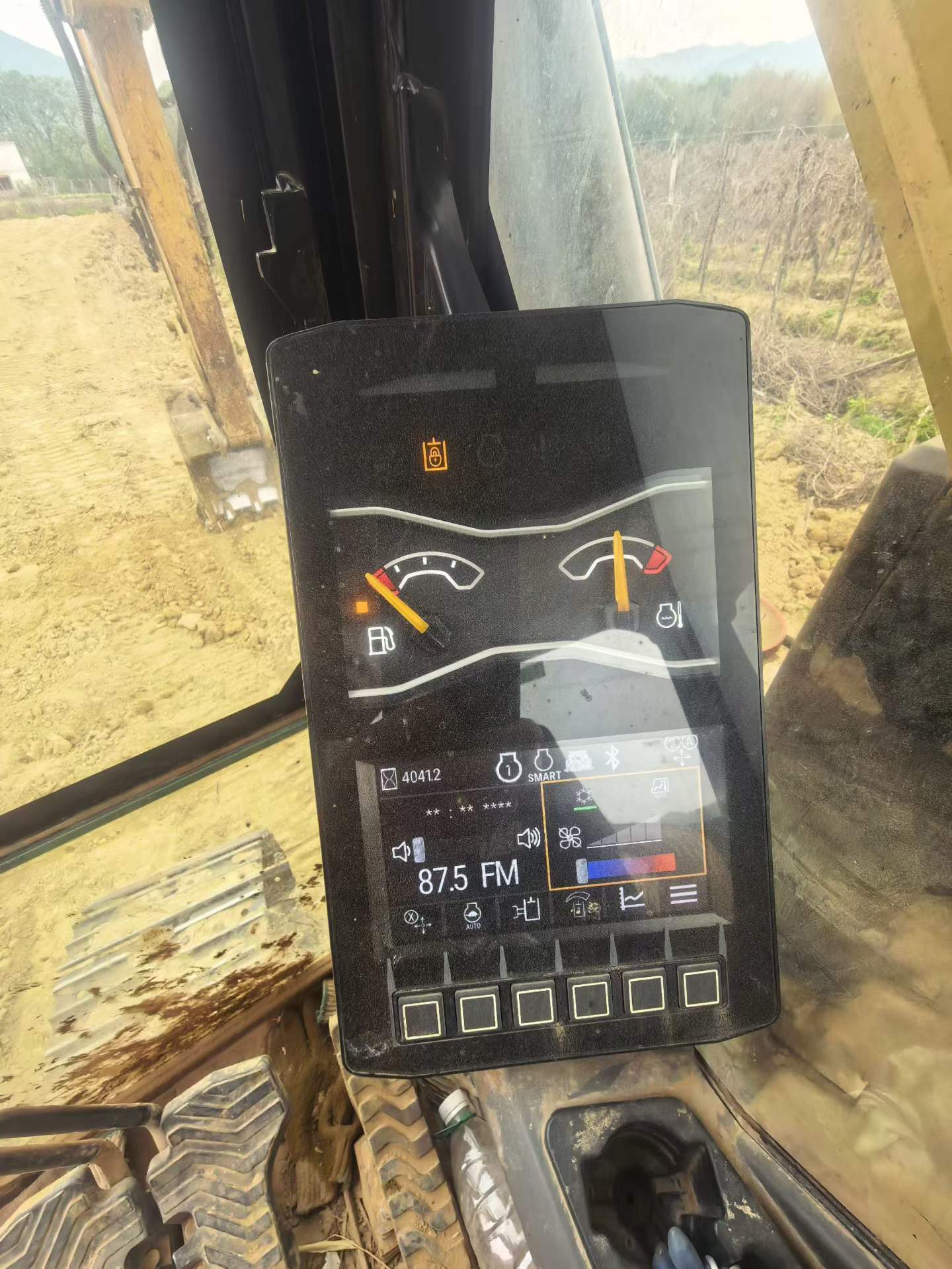 Buy Caterpillar 307B Used Excavator / 5