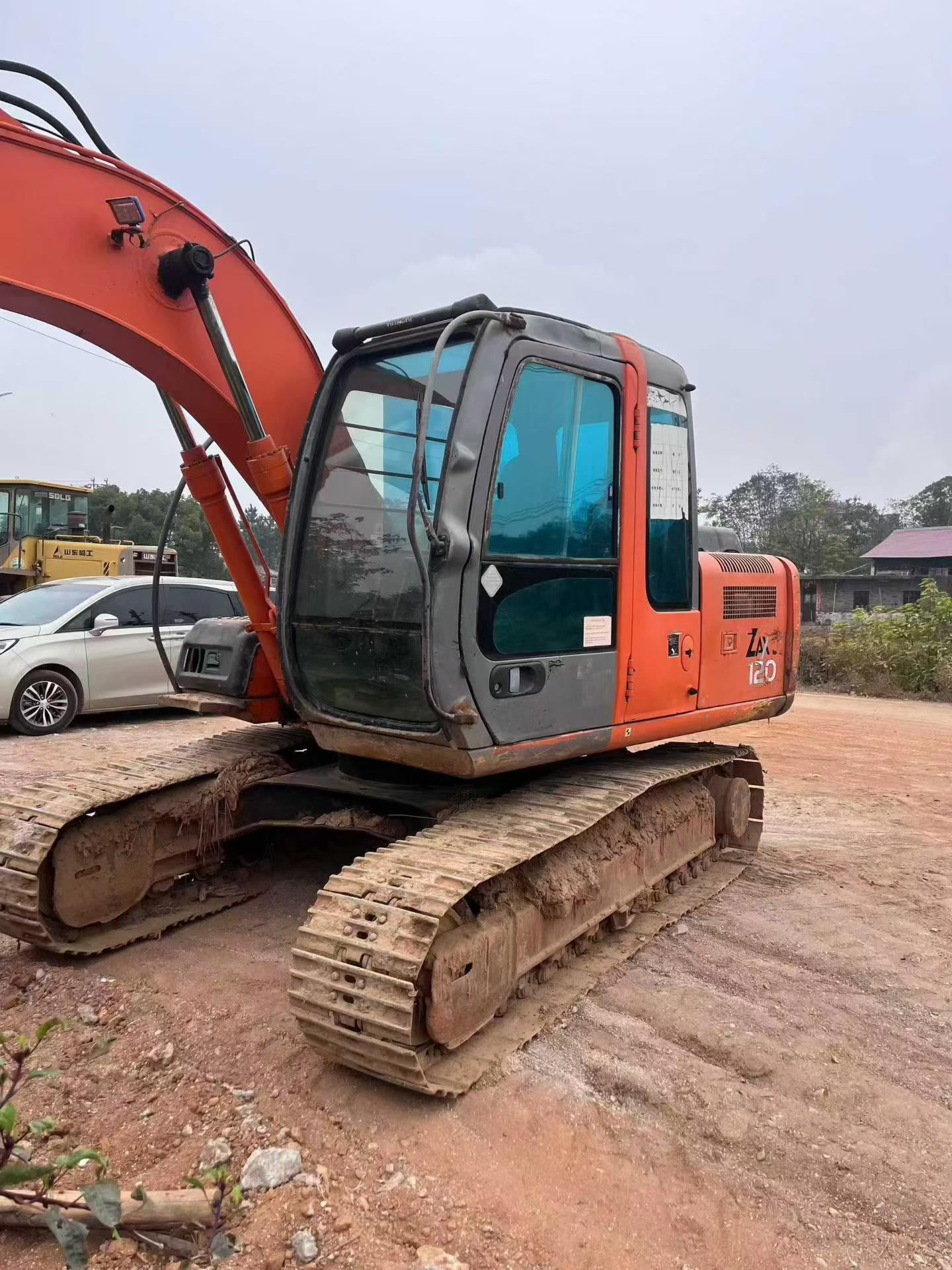 Buy Hitachi EX120-6 Used Excavator / 5