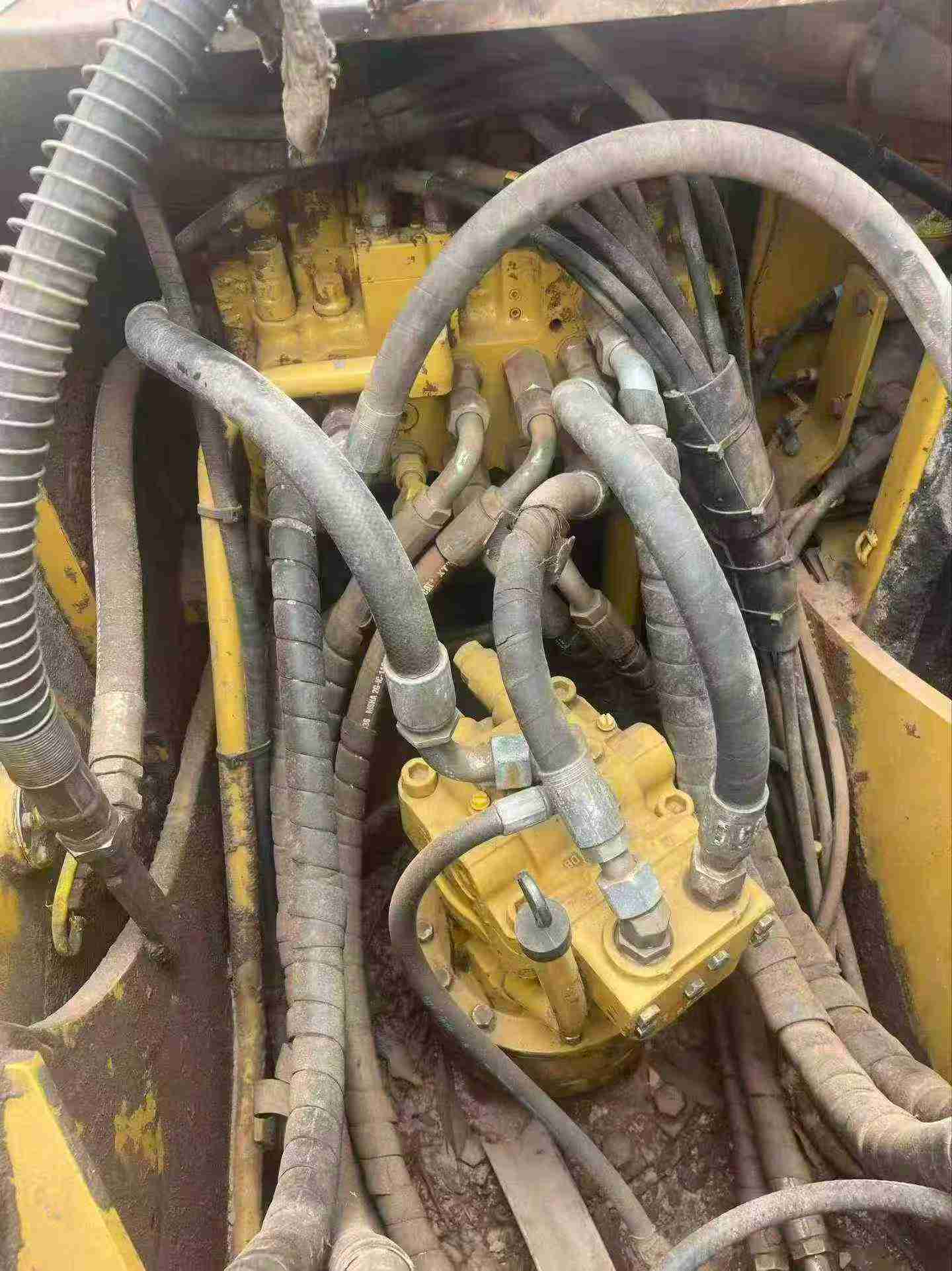 Buy Caterpillar M318 Used Excavator / 3