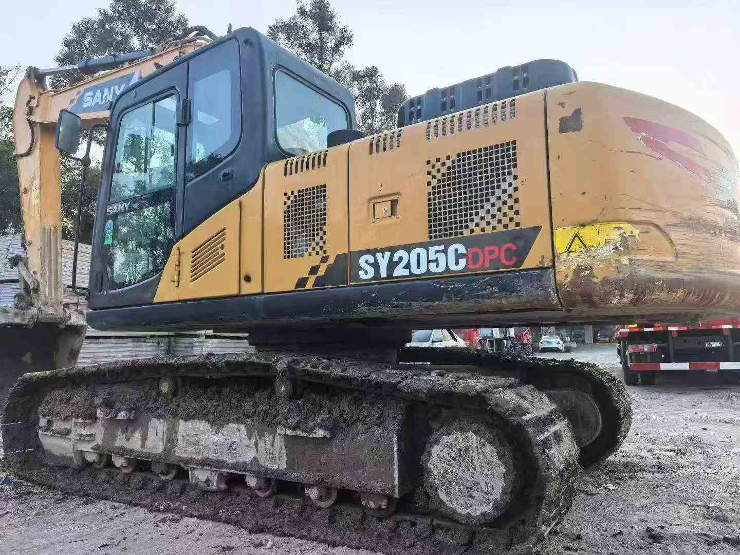 Buy Sany SY205C Used Excavator / 3