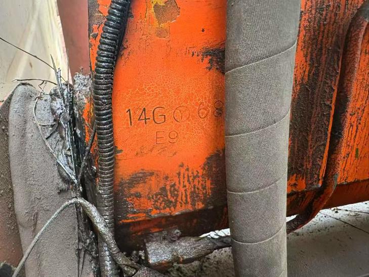 Buy Hitachi EX120-6 Used Excavator / 1