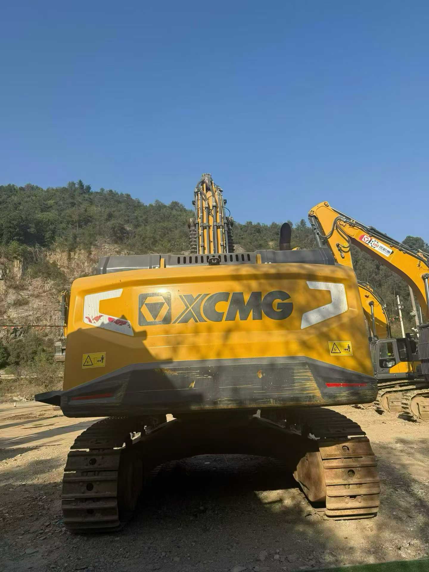 Buy XCMG LW600E Used Excavator / 2