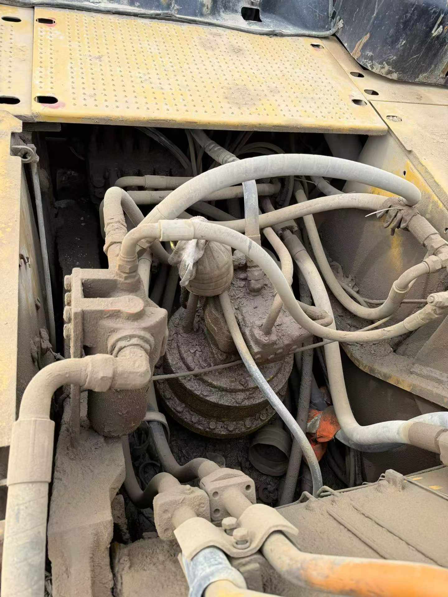 Buy Caterpillar 336E Used Excavator / 4