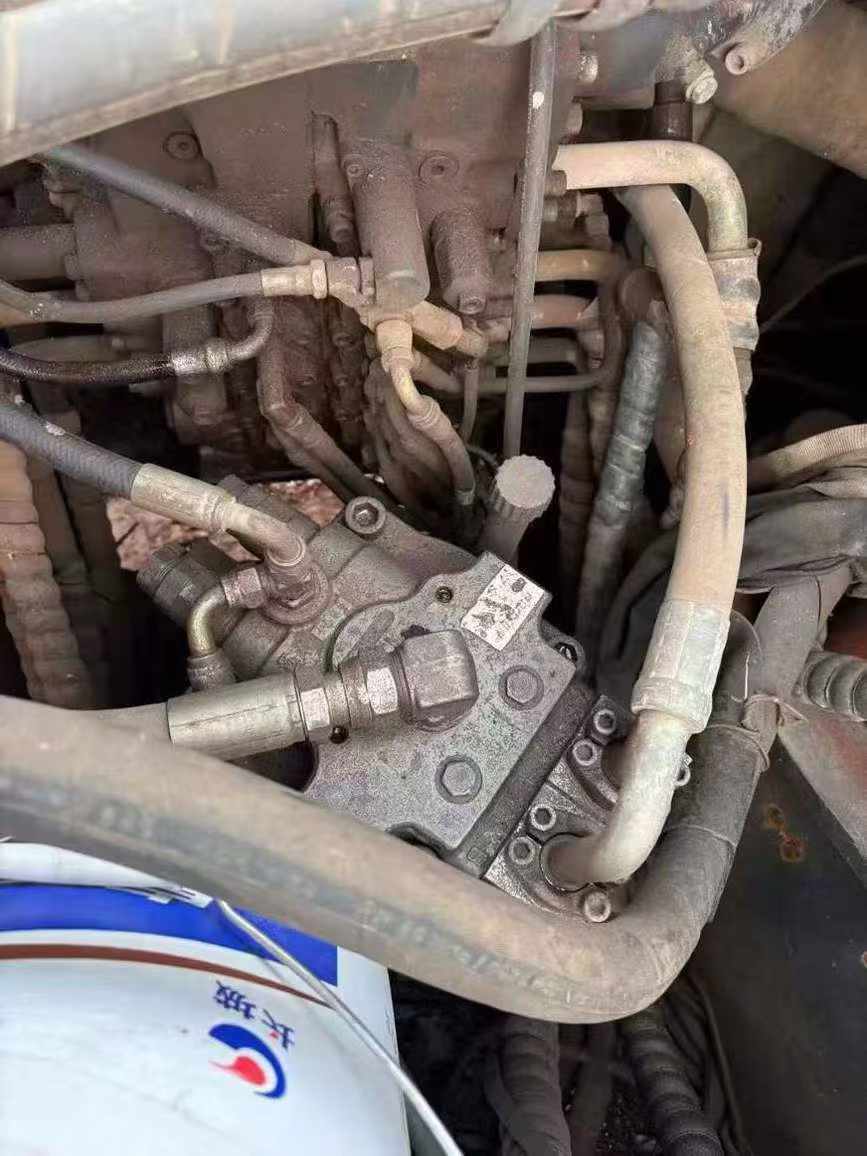 Buy Doosan DH225-7 Used Excavator / 6