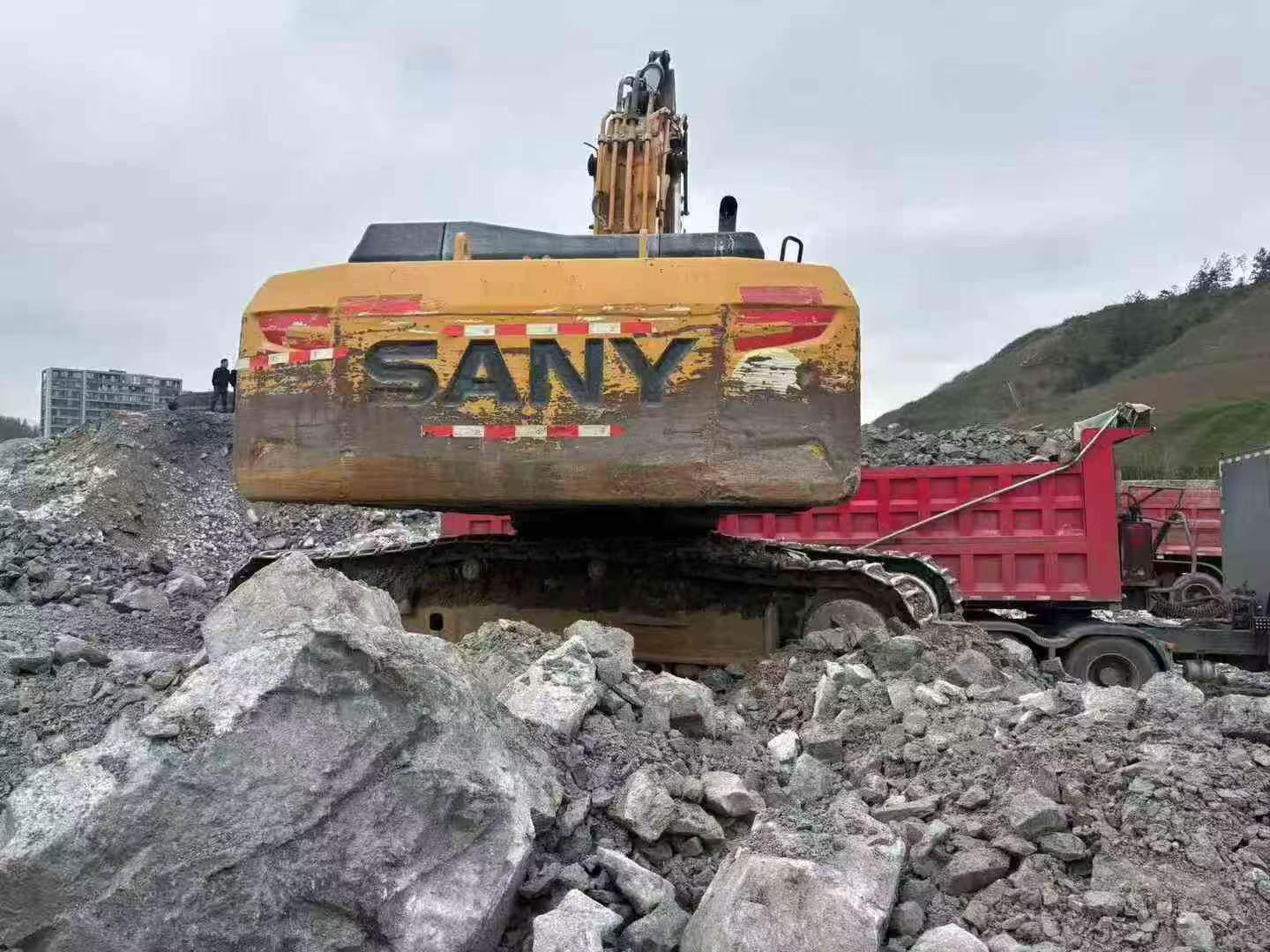 Buy Sany SY375H Used Excavator / 2