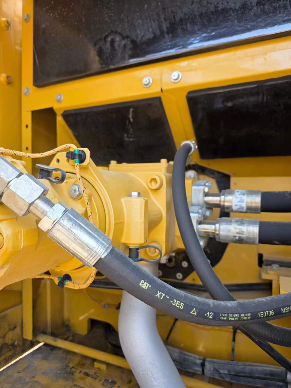 Buy Caterpillar 336E Used Excavator / 4