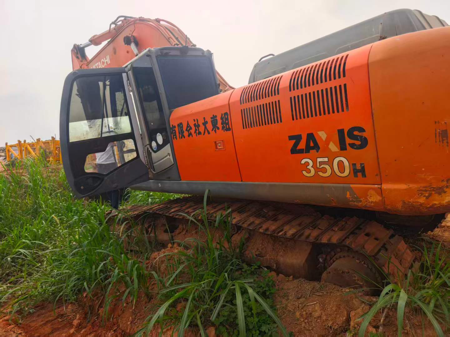 Buy Hitachi EX350 Used Excavator / 7