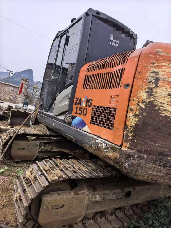 Buy Hitachi EX130 Used Excavator / 1
