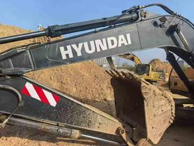 Compre Excavadora Hyundai R215-7 Usada / 9 Compre Excavadora Hyundai R215-7 Usada / 9