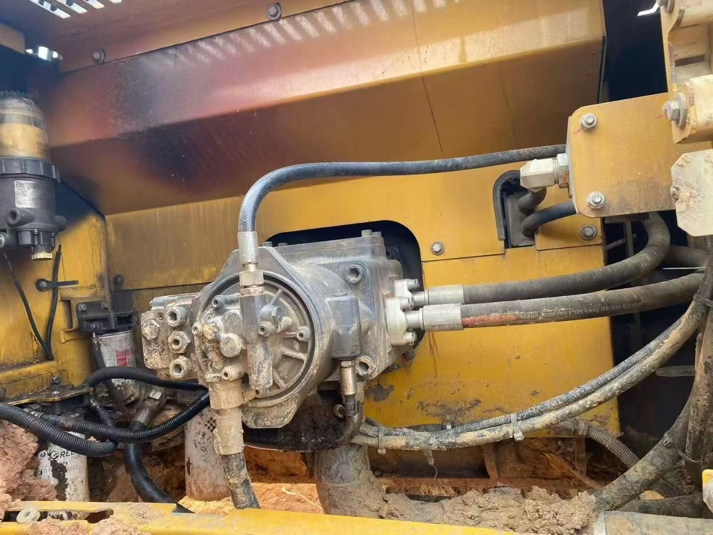 Buy XCMG XE380K Used Excavator / 7